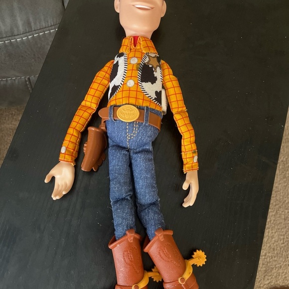 Disney Pixar Thinkway Toys 15" Talking Woody Toy Story Pullstring Works! - Picture 1 of 8